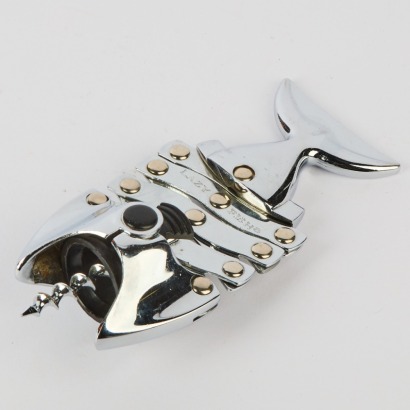 A Maxima Lazy Fish Corkscrew Wine Bottle Opener
