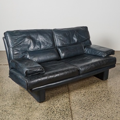 A Vintage Bos Design Leather Sofa in the manner of Paolo Piva