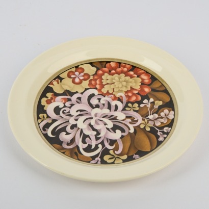 A Black Orchid Crown Lynn Plate