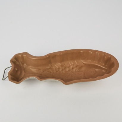 A Vintage Kiwiana Fish Mould