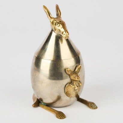 A Vintage Mixed Metal Kangaroo Trinket Container