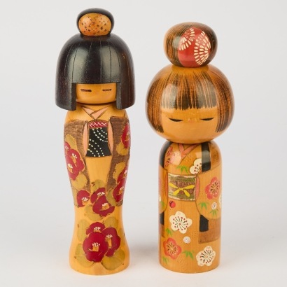 A Pair of Vintage Wooden Kokeshi Dolls