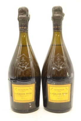 (2) 1990 Veuve Clicquot Ponsardin La Grande Dame Brut, Champagne [RP95] [JR17.5]