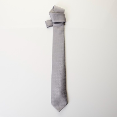 Herm&egrave;s, 100% Silk Gris Tie with Box
