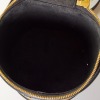 Louis Vuitton, Monogram Reverse Cannes - 4