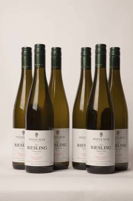 (6) 2010 Felton Road Dry Riesling, Central Otago