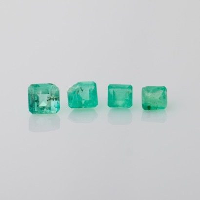 Loose Emerald Parcel, 2.22cts Total Weight