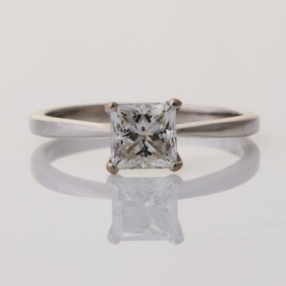 18ct White Gold, 0.94ct Princess Cut Diamond Solitaire Ring, GIA certified