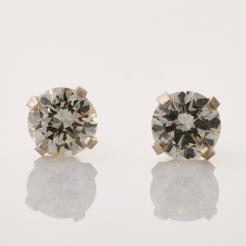 14ct White Gold, 0.73ct Diamond Stud Earrings