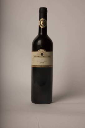 (1) 2002 Selaks Founders Syrah, Hawkes Bay
