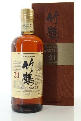 (1) Nikka Taketsuru 21 Year Old Pure Malt Whisky, Japan, 43% ABV (GB)