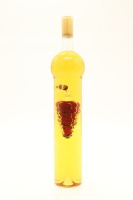 (1) Tokaji Furmint with Matra Cabernet in Grape, Hungary, Circa. 500ml