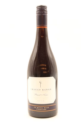 (1) 2017 Craggy Range Te Muna Road Vineyard Pinot Noir, Martinborough