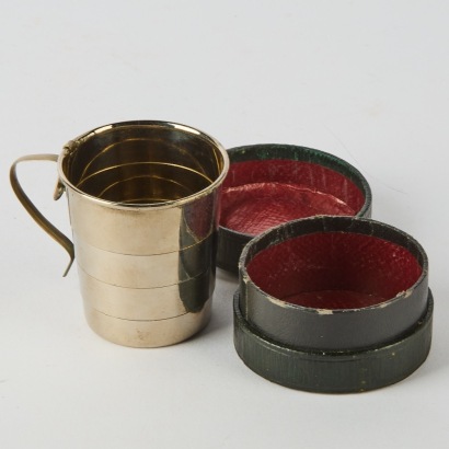 A Retractable Traveling Cup Stainless Germany