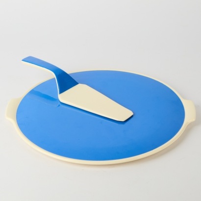 A Mid Century Villeroy & Boch Platter with Cake Slice