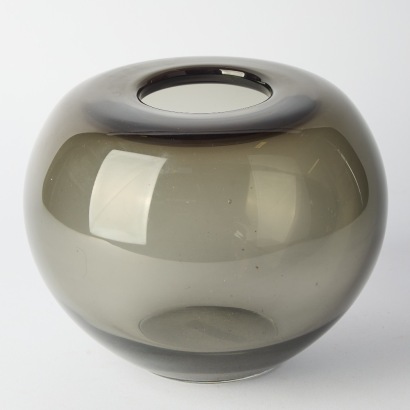 A Holmegaard Lutken Smoke Glass Vase Mid-century Modern