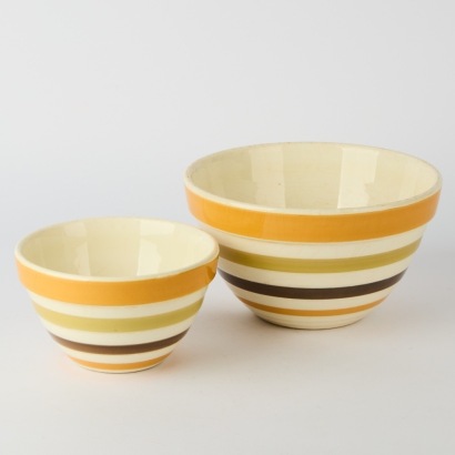 A Pair of Crown Lynn Colour Glaze Beehive Mixing Bowls