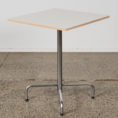 A La Palma Style Folding Cafe Table