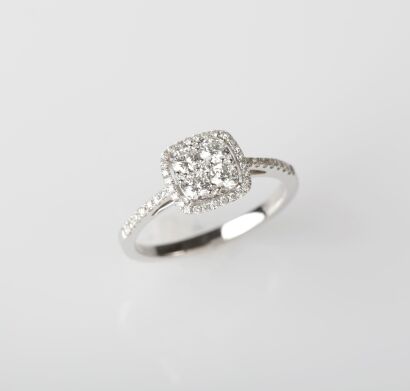 18ct White Gold Square Diamond Cluster Ring