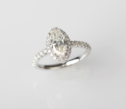 18ct White Gold Marquise Diamond Ring