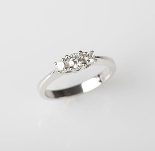 18ct White Gold Past Present and Future Diamond Ring