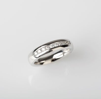 Platinum Diamond Band