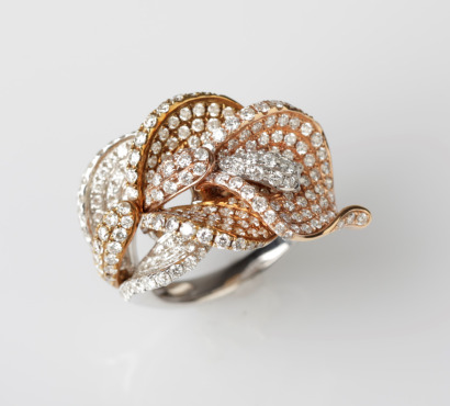 18ct Diamond Lily Ring