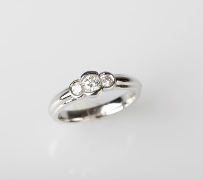 18ct White Gold Three Stone Diamond Ring