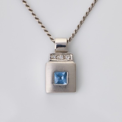 18ct White Gold, Synthetic Spinel / Cubic Zirconia Pendant on 45cm, 18ct White Gold Chain
