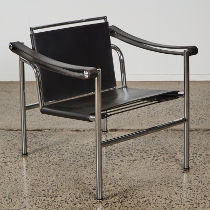 A Black Leather Chrome Le Corbusier Style Chair