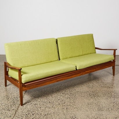 A Princess Daybed by DON Furniture