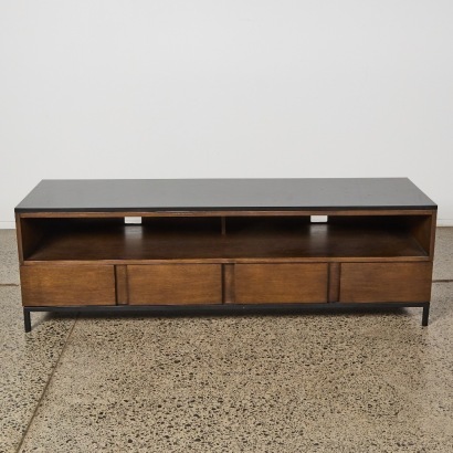 A Nomi Entertainment Unit