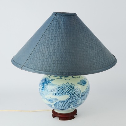 A Chinoiserie Ginger Jar Lamp