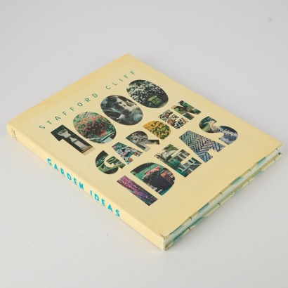A 1000 Garden Ideas by Stafford Cliff