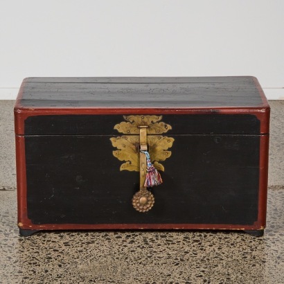 A Lacquered Korean Wedding Chest