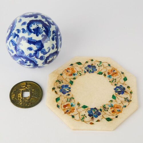 A Variety of Chinese Traditional Objects