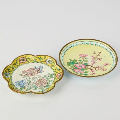 A Set of Two Chinese Early to Mid-20th Century Cloisonn&eacute; Enamel &lsquo;Butterfly&rsquo; Dishes
