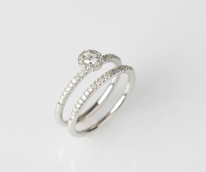 18ct White Gold Diamond Ring and Band Set