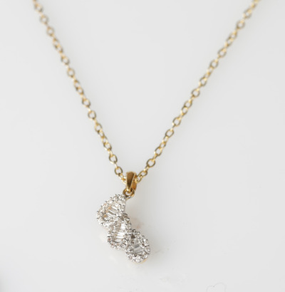 9ct Diamond Pendant