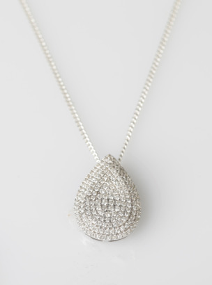 18ct White Gold Pear Shape Diamond Pendant