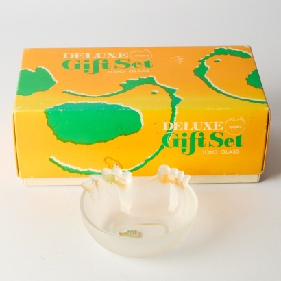 A Vintage Japanese Toyo Glass Gift Set
