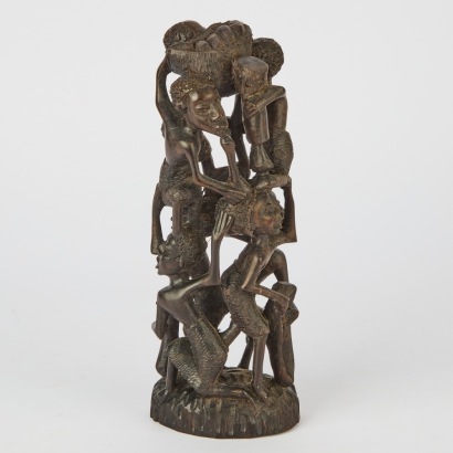 A Makonde Tree of Life carving