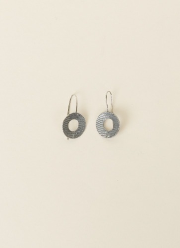 MICHELLE JOHNSON Ripple Drop Earrings