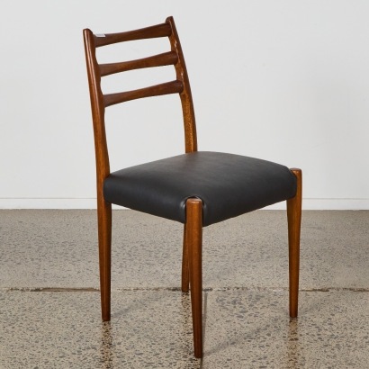 A Mid-Century Mahogany Dining Chair