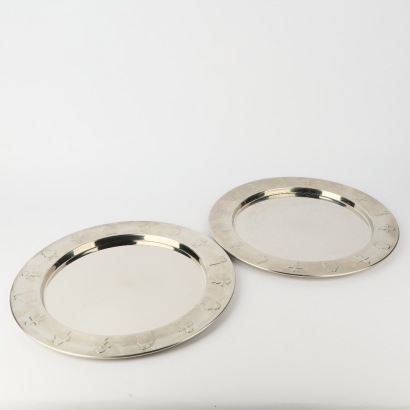 A Pair of Large Alessi Girotondo Serving Trays By Stefano Giovannoni and Guido Venturini
