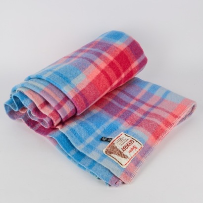 A Napier Pania of the Reef Vintage Blanket