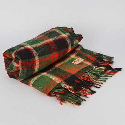 A Kaiapoi Vintage Picnic Rug Made in Dunedin at Kaiapoi Woollen Mills