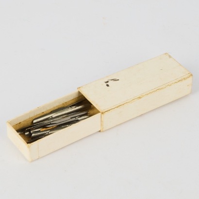 A Collection of Vintage Long Nibs, Some Marked "The Huia Series"