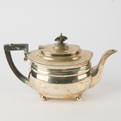 A Sterling Silver Teapot