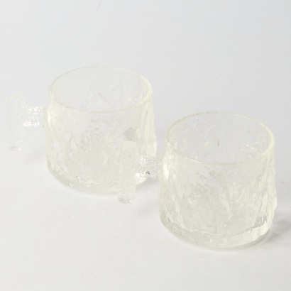 A Pair of Iceberg Cups
